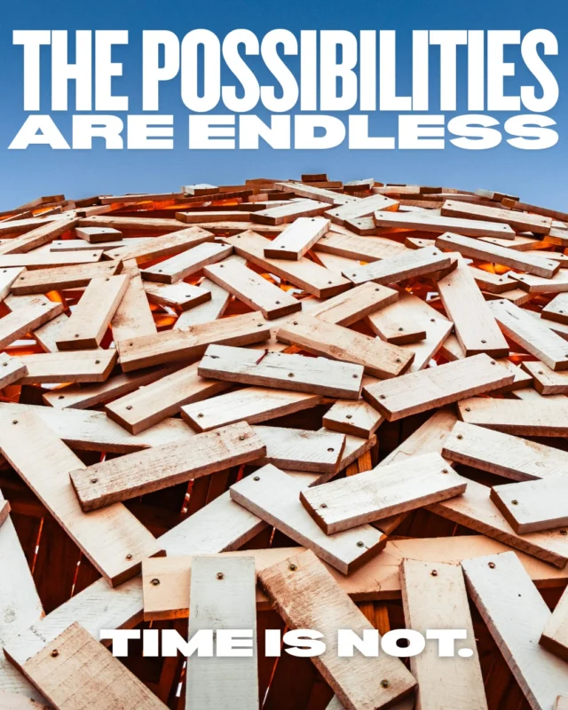 Last call for artists! Art grant applications for Through The Prism are closing TOMORROW! Don't miss your chance to apply for a grant to help bring your creative vision to life in the desert. Submit your application before midnight on the 24th October via the link in our bio.

Art: Scratch by Nathan Honey
Photo: Richard Ahlstrom