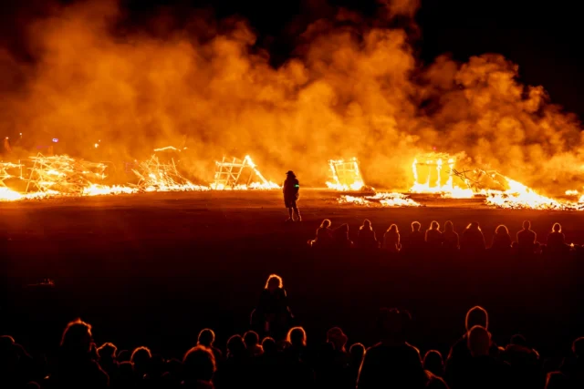 Without fire perimeter volunteers, our event might have to be called 'AfrikaStillStanding'. If you're joining us in Tankwa Town this year and want to help put the 'Burn' in AfrikaBurn, please pop past  Arteria or the Volunteer booth when you get here and sign up as a fire perimeter volunteer. It only takes a little bit of training and guarantees you the best burn seat in the Binnekring.

Art: 2025 Temple Burn by DPW Volunteers
Photo: Jonx Pillemer